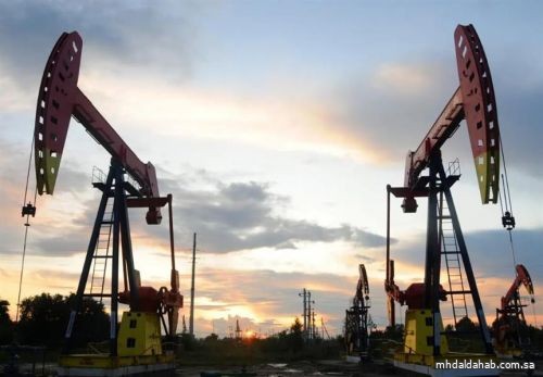 النفط ينهي الأسبوع على استقرار مع تراجع الصادرات الروسية