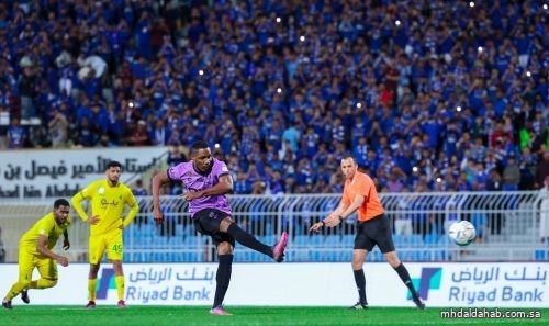 إيغالو يقود الهلال للفوز على الخليج