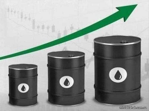 بعد تخفيض دول إنتاجها.. أسعار النفط تحقق أعلى زيادة يومية منذ عام