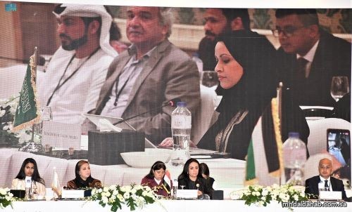 أمين عام شؤون الأسرة: المرأة السعودية أثبتت قدرتها في قيادة التغيير وصنع القرار