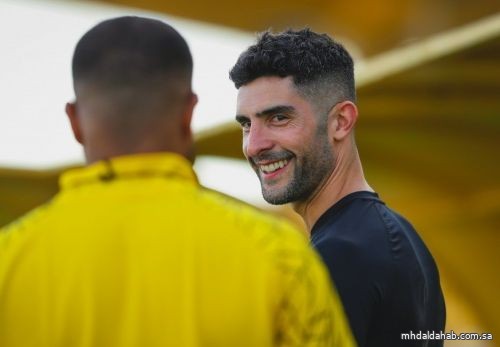 القادسية يتعاقد مع المدافع الإسباني ألفارو غونزاليس لاعب النصر سابقاً