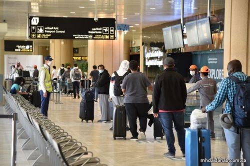 "6.3 مليون" مسافر بمطار الملك خالد بـ"الصيف"