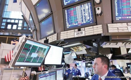 مؤشرات أسواق الأسهم الأمريكية تغلق مرتفعة