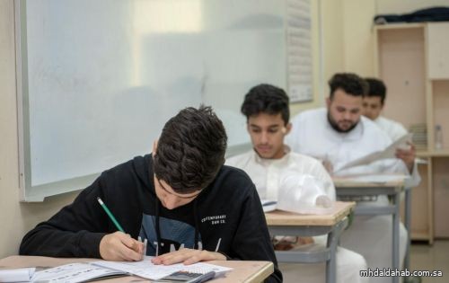 "موهبة" تطلق برنامجاً متقدماً في العلوم والرياضيات
