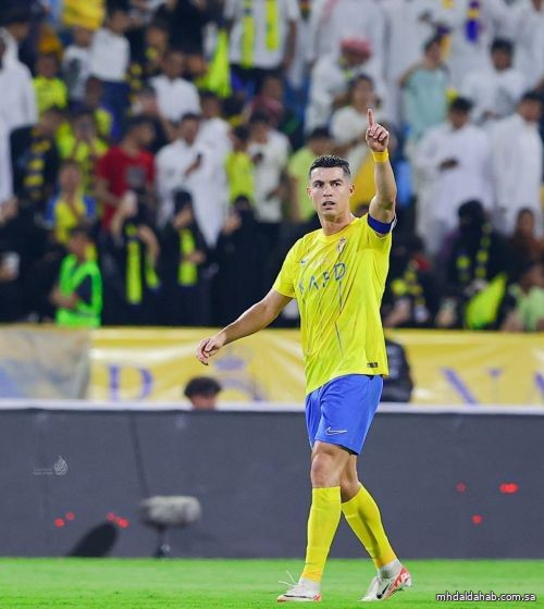 النصر يتخطى الرائد بثلاثية في الدوري السعودي