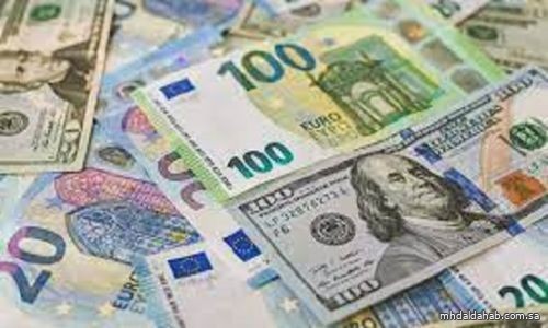 تراجع الدولار وارتفاع اليورو مقابل الروبل
