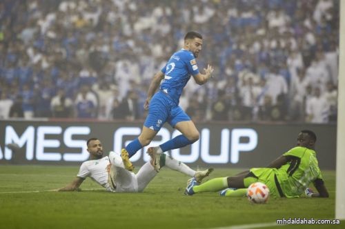 الهلال يقهر الأهلي بـ"الثلاثة"