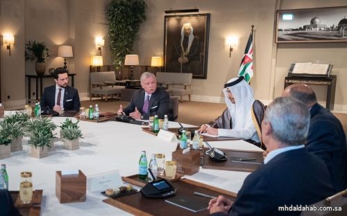 ملك الأردن يلتقي وزراء الخارجية المشاركين في "اجتماع غزة"