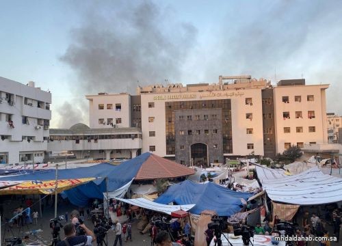 الاحتلال الإسرائيلي يدمر بالكامل أقسامًا علاجية في مستشفى الشفاء بمدينة غزة