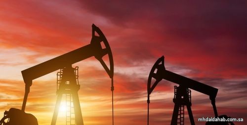 أسعار النفط تقفز 2.5% وسط مخاوف بشأن الإمدادات