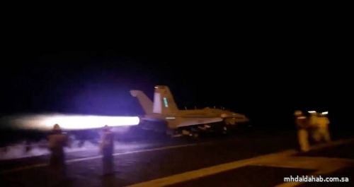 الطيران الأمريكي يشن غارات جديدة على قاعدة حوثية قرب مطار صنعاء