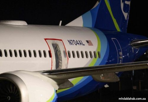 بوينغ تعتذر بسبب المشكلات في طائرات 737 ماكس 9