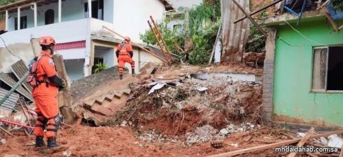 مصرع 8 أشخاص جراء أمطار غزيرة وانهيارات أرضية في البرازيل