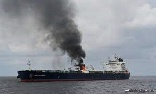 تسرب نفطي بعد هجوم للحوثيين على سفينة بريطانية