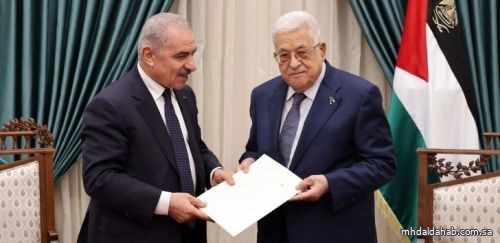 الرئيس الفلسطيني يقبل استقالة حكومة اشتية