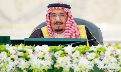 خادم الحرمين الشريفين يرأس جلسة مجلس الوزراء