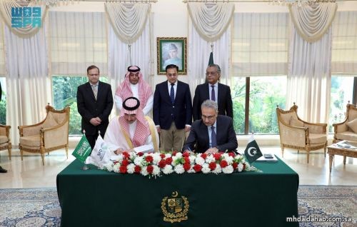 المملكة تدعم باكستان بـ101 مليون دولار لدعم قطاع الطاقة النظيفة
