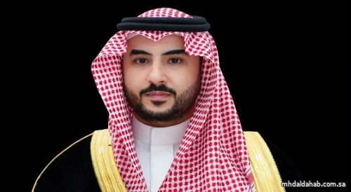 وزير الدفاع يجري اتصالًا هاتفيًا بالرئيس المنتخب وزير الدفاع الإندونيسي