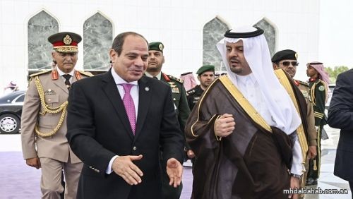 الرئيس المصري يُغادر جدة بعد أدائه مناسك الحج