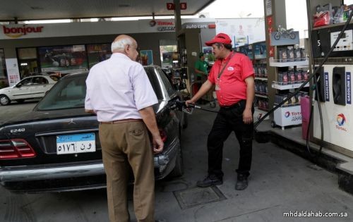 رفع أسعار الوقود في مصر بنسبة 15% تنفيذا لبرنامج الإصلاح الاقتصادي