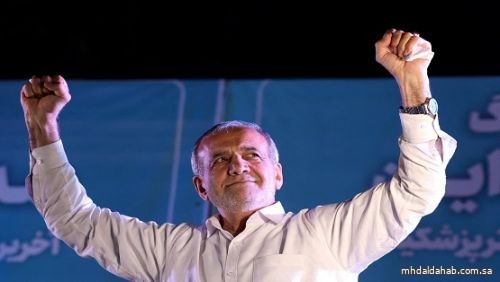 الرئيس الإيراني مسعود بزشكيان يتقلد رئاسة الجمهورية