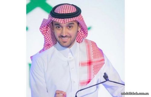 وزير الرياضة يهنئ المسحل بمناسبة فوز الأخضر على الصين