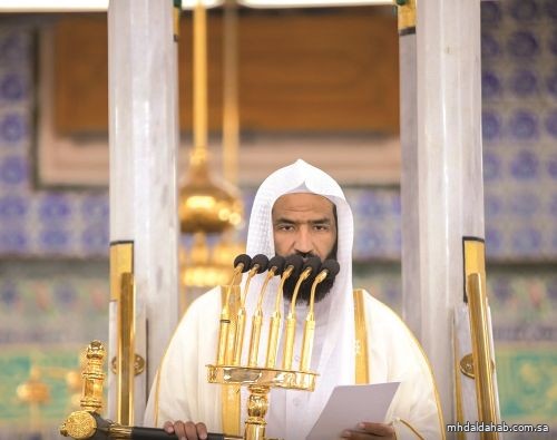 خطيب المسجد النبوي: الرضا بالقضاء من موجبات السعادة والفرج