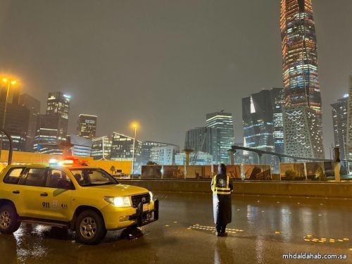 الدفاع المدني : هطول أمطار رعدية على معظم مناطق المملكة حتى السبت المقبل