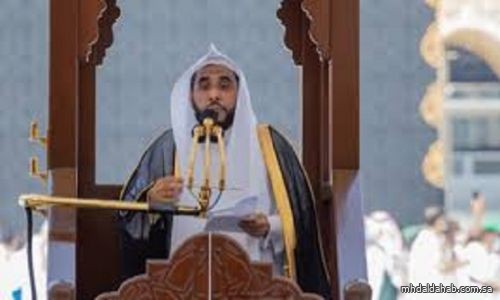 خطيب الحرم المكي: الظالمون يظلون في سموم وحميم وظل من يحموم