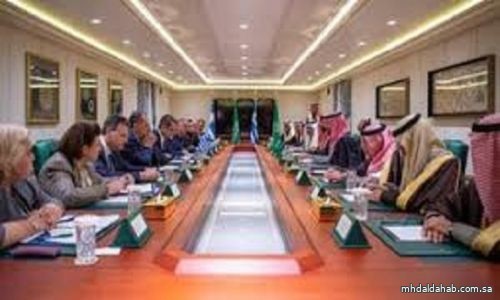 ولي العهد السعودي ورئيس وزراء اليونان يعقدان أعمال مجلس الشراكة الإستراتيجية