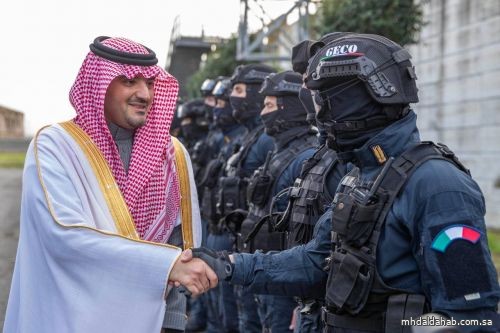 عبدالعزيز بن سعود يزور وحدة العمليات الأمنية المركزية الإيطالية