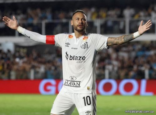 نيمار يشن حملة ضد ملاعب البرازيل وبالميراس يرد