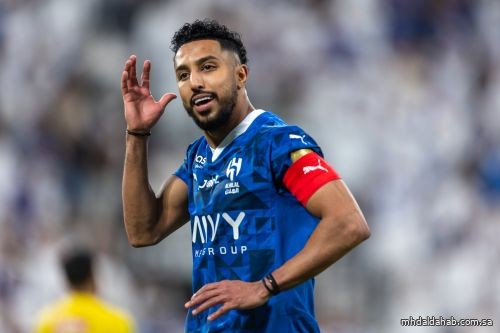 الهلال يهزم الخليج بثلاثية
