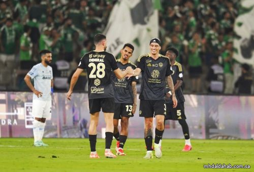 الأهلي يقسو على الفيحاء بخماسية