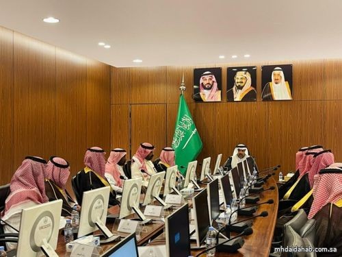 سعادة محافظ #المهد د. سلامة بن عيد الجهني يترأس الاجتماع الدوري لرؤساء المراكز التابعة للمحافظة