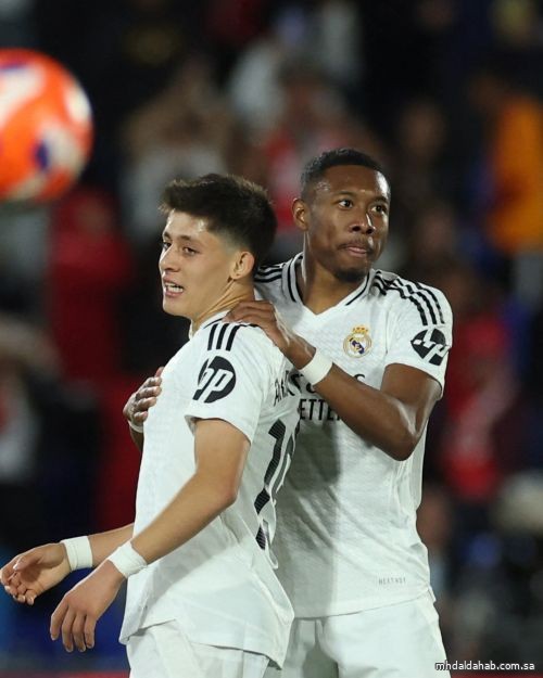 ريال مدريد يعلن إصابة دافيد ألابا ومدة غيابه