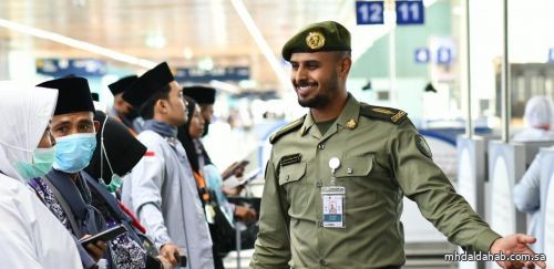 استقبال أولى رحلات ضيوف الرحمن القادمين من إندونيسيا