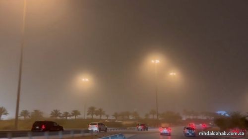 أتربة مثارة ورياح نشطة على الرياض حتى صباح يوم غدٍ الأربعاء أتربة مثارة ورياح نشطة على الرياض حتى صباح يوم غدٍ الأربعاء