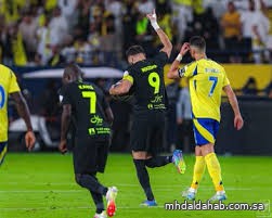 الاتحاد يقلب الطاولة على النصر بثلاثية في الدوري السعودي