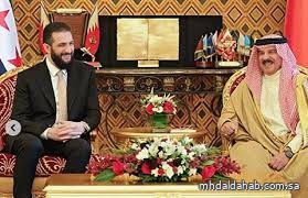 ملك البحرين يستقبل الرئيس السوري ويستعرضان علاقات البلدين ملك البحرين يستقبل الرئيس السوري ويستعرضان علاقات البلدين