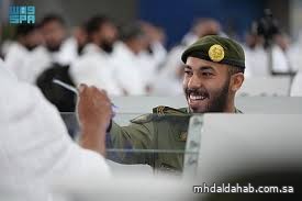 جوازات مطار الملك عبدالعزيز بجدة تواصل استقبال الحجاج وتسهيل إجراءات دخولهم جوازات مطار الملك عبدالعزيز بجدة تواصل استقبال الحجاج وتسهيل إجراءات دخولهم