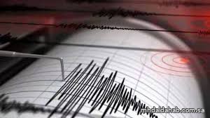 زلزال بقوة 4.9 درجات يضرب إندونيسيا زلزال بقوة 4.9 درجات يضرب إندونيسيا