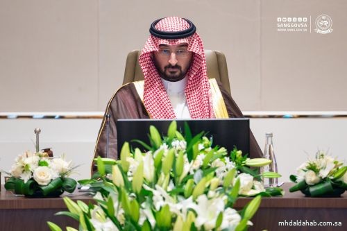 وزير الحرس الوطني يرأس الاجتماع الثالث لمجلس أمراء الأفواج وزير الحرس الوطني يرأس الاجتماع الثالث لمجلس أمراء الأفواج