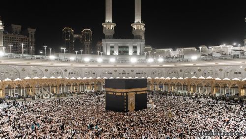 الطاقة الاستيعابية لصحن المطاف تصل إلى 107 آلاف طائف في الساعة الطاقة الاستيعابية لصحن المطاف تصل إلى 107 آلاف طائف في الساعة