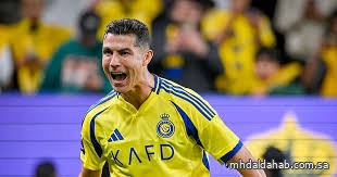 قائد النصر " كريستيانو رونالدو" يفوز بجائزة الحذاء الذهبي عن الموسم الرياضي 2024-2025