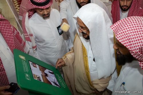 وزير الشؤون الإسلامية يتفقد مقار ضيوف برنامج خادم الحرمين الشريفين بالعاصمة المقدسة