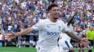 نجم الهلال ليوناردو يشعل صراع الهدافين في مونديال الأندية 2025