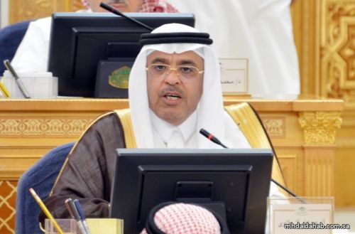 شوريًّ يتساءل عن تعيين هيئة السياحة لأجانب ومطالبة باستراتيجيات لتمكين المواطن شوريًّ يتساءل عن تعيين هيئة السياحة لأجانب ومطالبة باستراتيجيات لتمكين المواطن