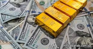 الذهب يتجه لانخفاض أسبوعي مع قوة الدولار والبلاتين لأعلى مستوى في 11 عام
