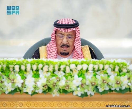 خادم الحرمين الشريفين يرأس جلسة مجلس الوزراء خادم الحرمين الشريفين يرأس جلسة مجلس الوزراء